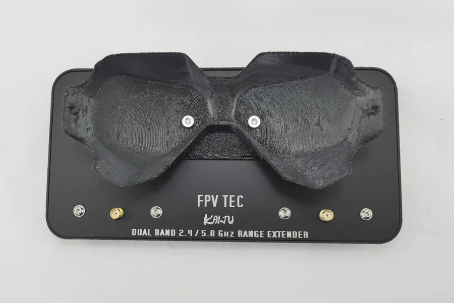 FPV TEC KAIJU DUAL BAND 2.4G + 5.8G PATCH ANTENNA FOR DJI AVATA DRONE, DJI FPV DRONE, DJI O3 AIR UNIT 2 FPV TEC KAIJU DUAL BAND 2.4G + 5.8G PATCH ANTENNA FOR DJI AVATA DRONE, DJI FPV DRONE, DJI O3 AIR UNIT - Image 2