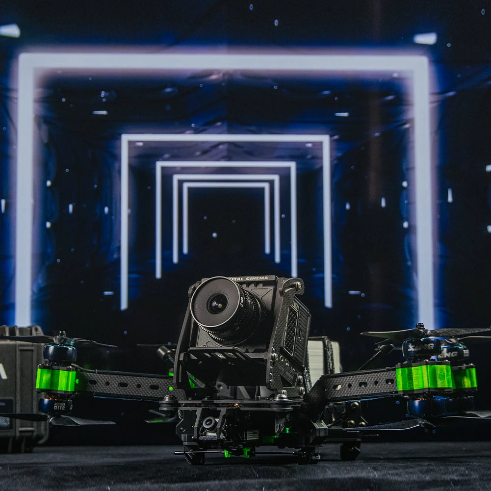 IFlight Taurus X8 Pro 8S HD Cinelifter W/ DJI Air Unit - BNF 1 IFlight Taurus X8 Pro 8S HD Cinelifter W/ DJI Air Unit - BNF